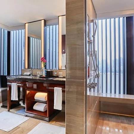 Mandarin Oriental Pudong, Shanghai Exterior photo