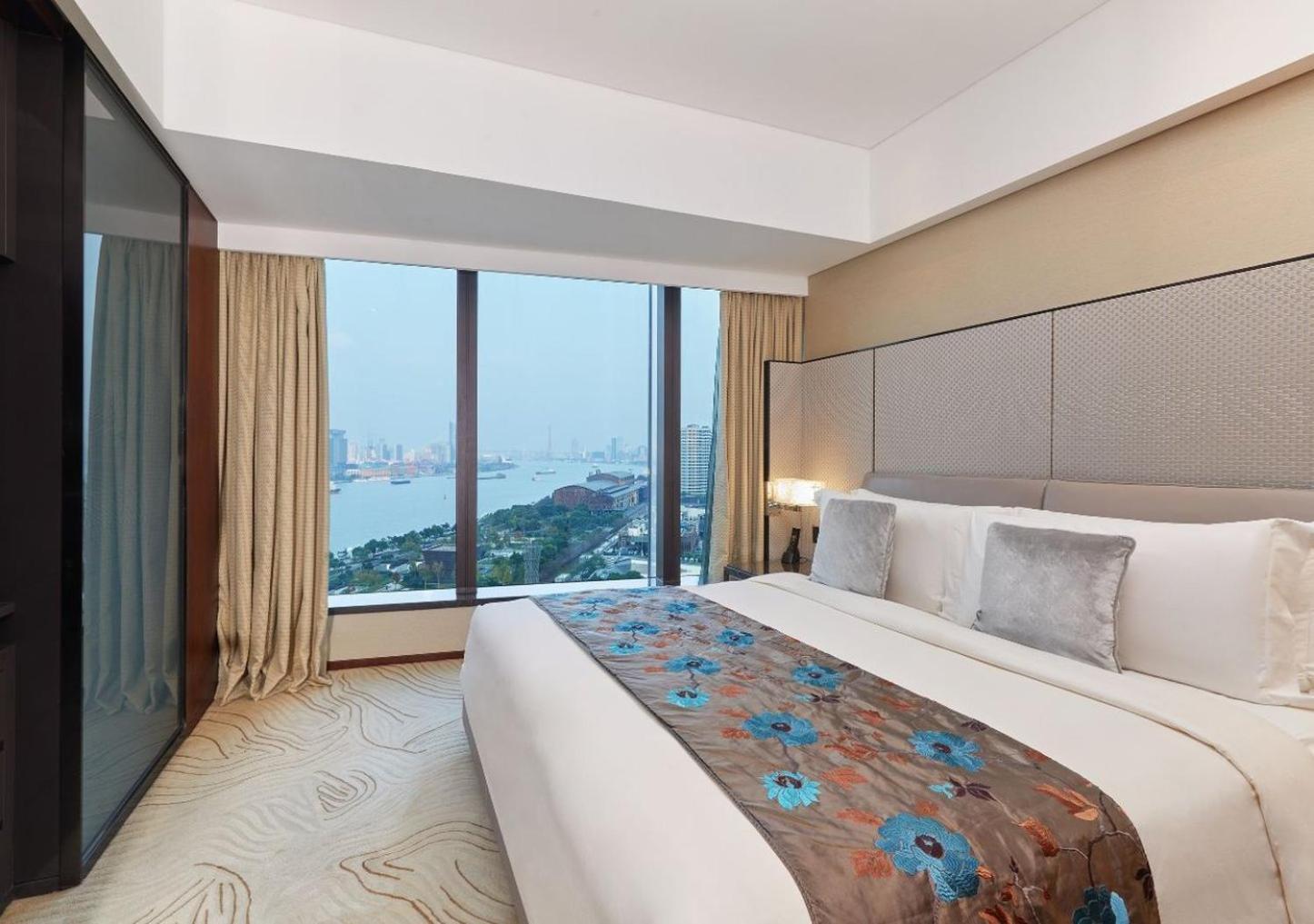 Mandarin Oriental Pudong, Отель