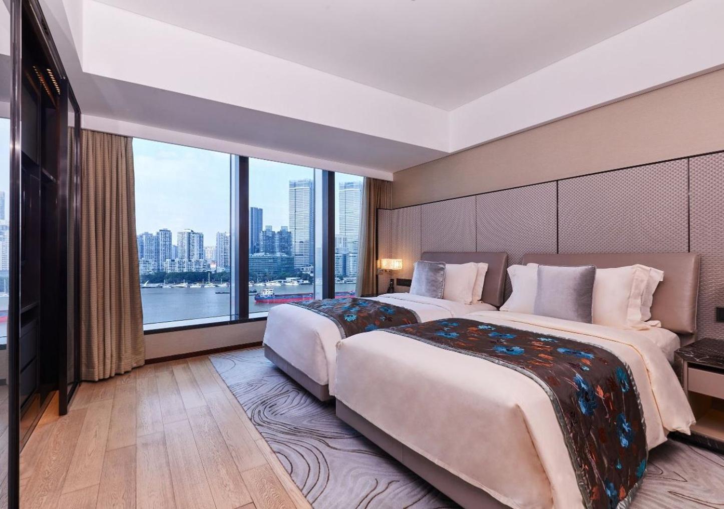 Отель Mandarin Oriental Pudong, Шанхай